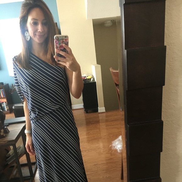 Halston Heritage Dresses & Skirts - Asymmetric Iconic Stripe Printed Gown